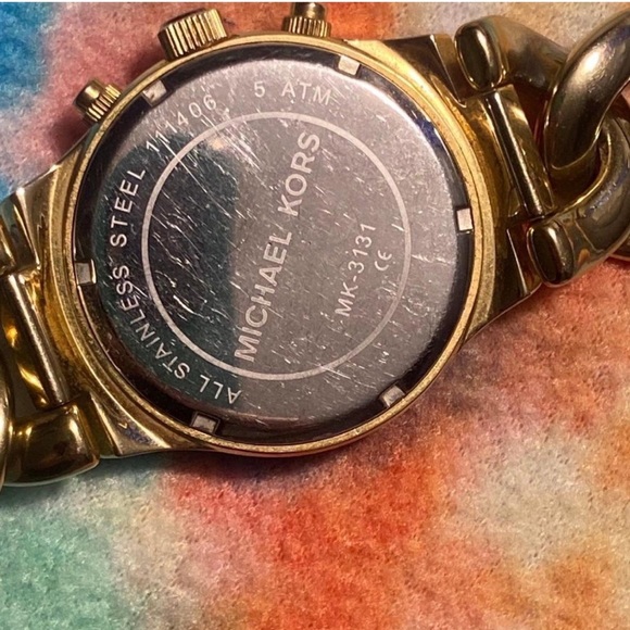 Michael Kors Watch - Picture 3 of 4